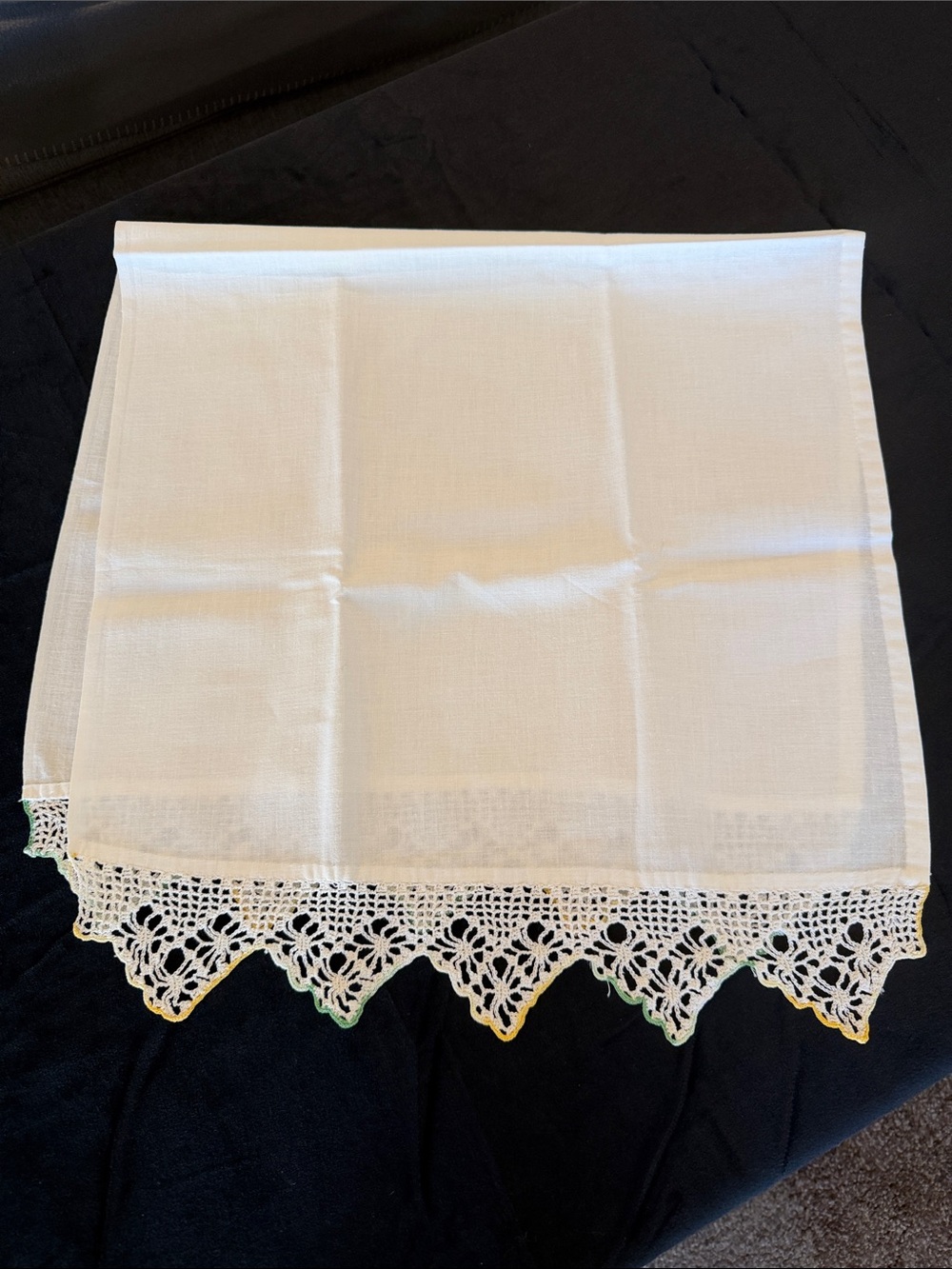 Vintage linen hand towel with hand-stitched crochet lace trim w/yellow & green